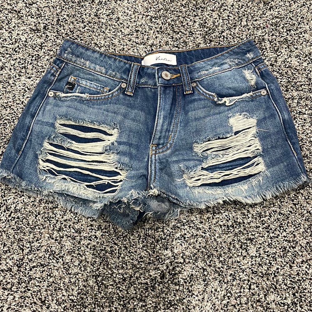 KanCan jean shorts